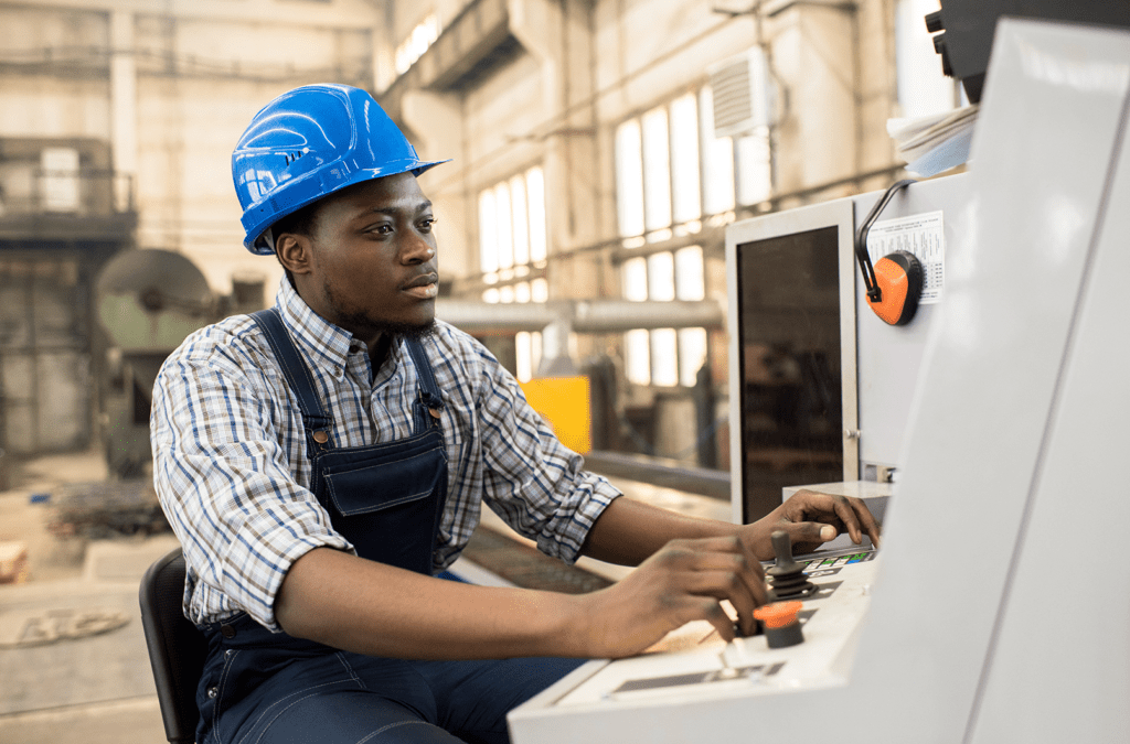 Manutenção ou Reparo? Entenda a Diferença que Pode Salvar Milhões na Indústria